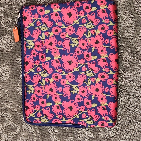 Coach Floral Poppy Tablet Sleeve - Picture 4 of 5
